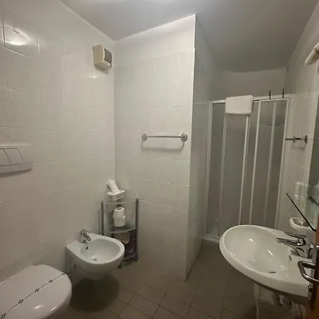 Hotel Athos Riva del Garda