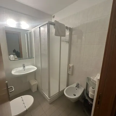 Athos 3* Riva del Garda
